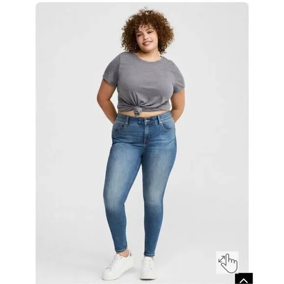 Torrid Bombshell high rise distressed slimming ankle skinny jeans - Picture 5 of 5